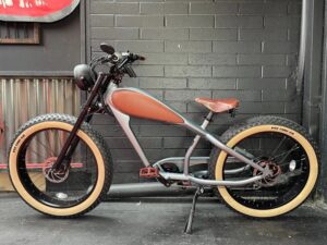 Custom Cheetah Plus Baja Edition Electric Fat Tire eBike – 750W Vintage Style by REVI