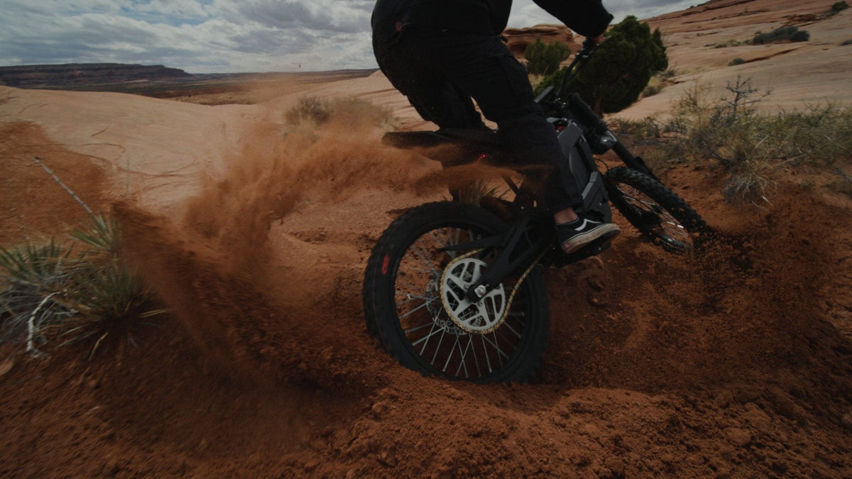 eRide Pro SS 2.0 - 5000 w / 12000 w Ebike 19x3 Dirt Electric Dirt Bike - Image 3