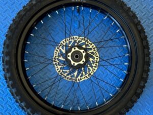 Throne eMoto Wheel Set CST Knobby